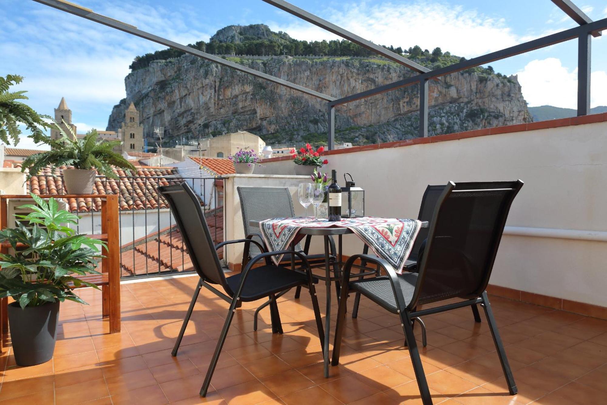 Terrazza del Cortile - by Vacation Service Cefalù Esterno foto